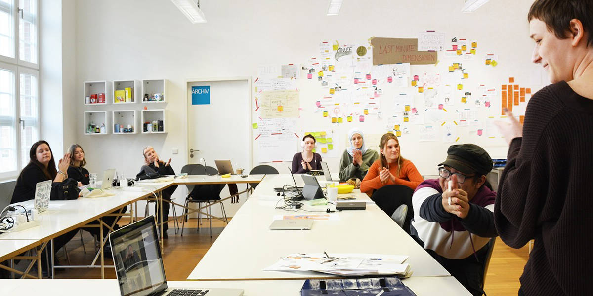 Cross Media Kommunikation: Präsentation 2